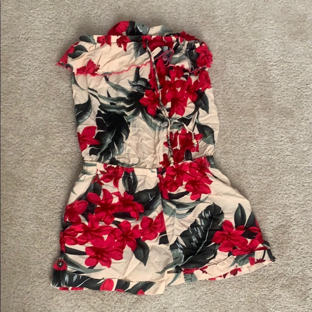 Aloha! Romper from HI! Women’s medium...